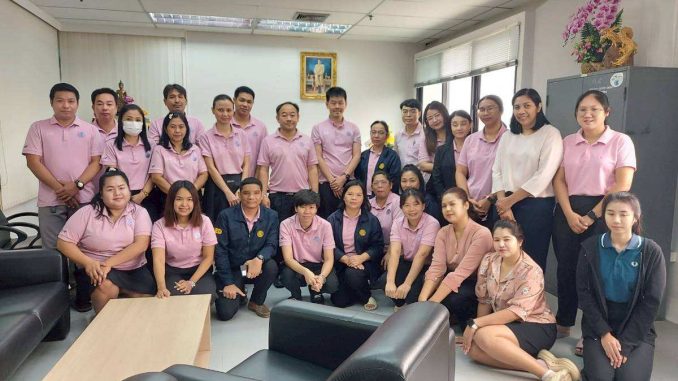 ต้อนรับ ผอ